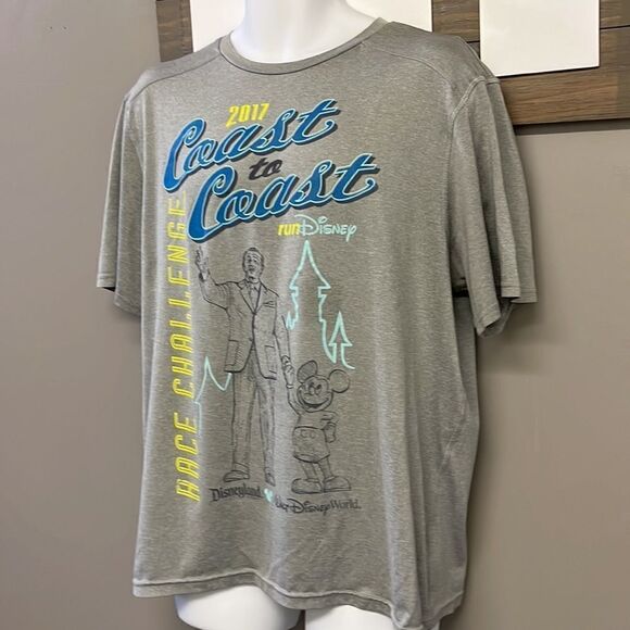 Champion Vapor Disney 2017 Coast 2 Coast Race Challenge Short Sleeve T-Shirt- XL - Picture 2 of 16